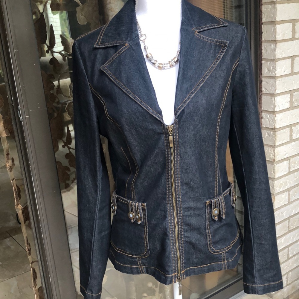Beautiful jeans jacket from Bisou Bisou